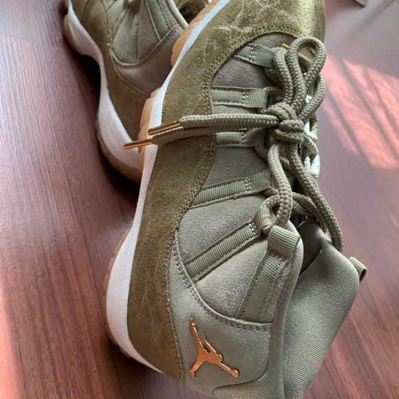 Woman’s Air Jordan 11 Neutral Olive Shoes - Picture 2 of 7